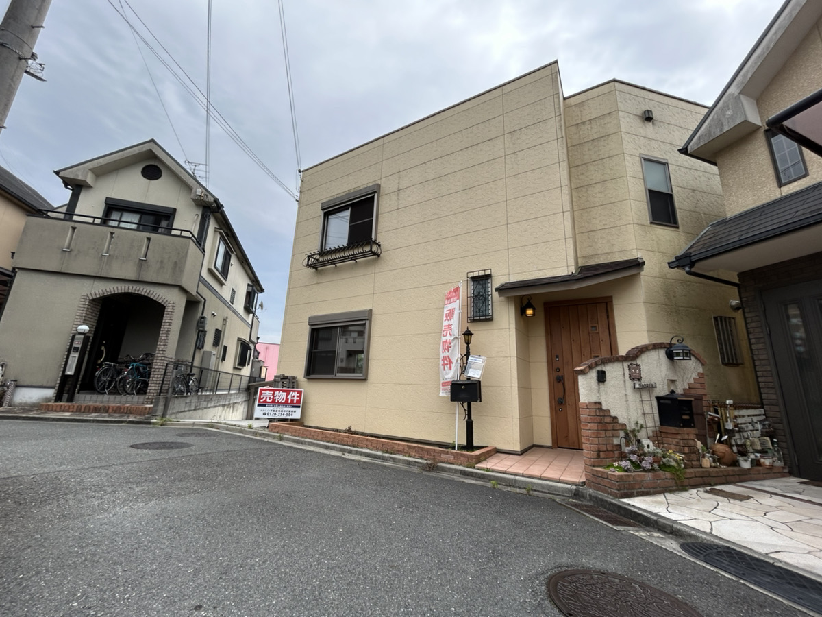 高槻市南平台三丁目≪中古戸建⇒リフォーム済み戸建≫