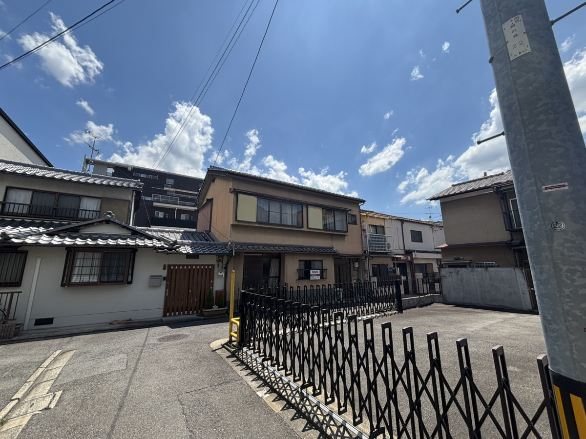 京都市伏見区深草キトロ町《古家付き土地⇒解体更地》