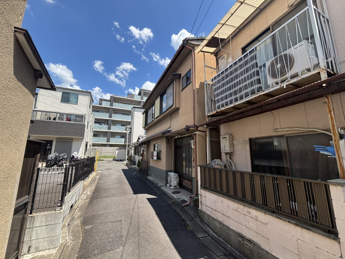 京都市伏見区深草キトロ町《古家付き土地⇒解体更地》